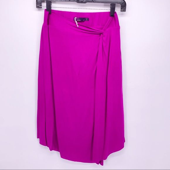 NEW Prana Jessalyn Skirt - Rich Fuchsia - Picture 1 of 10